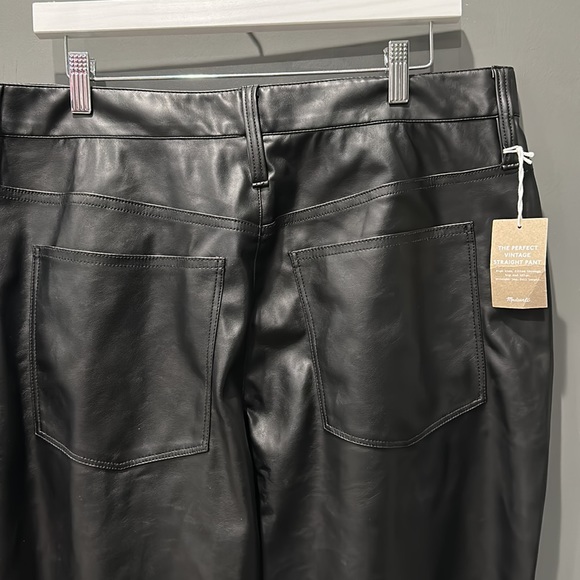 NWT Madewell perfect vintage straight jean: faux leather - Picture 3 of 5